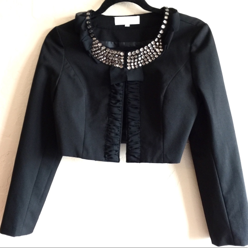 Formal Cropped Statement Black Jacket - image 2